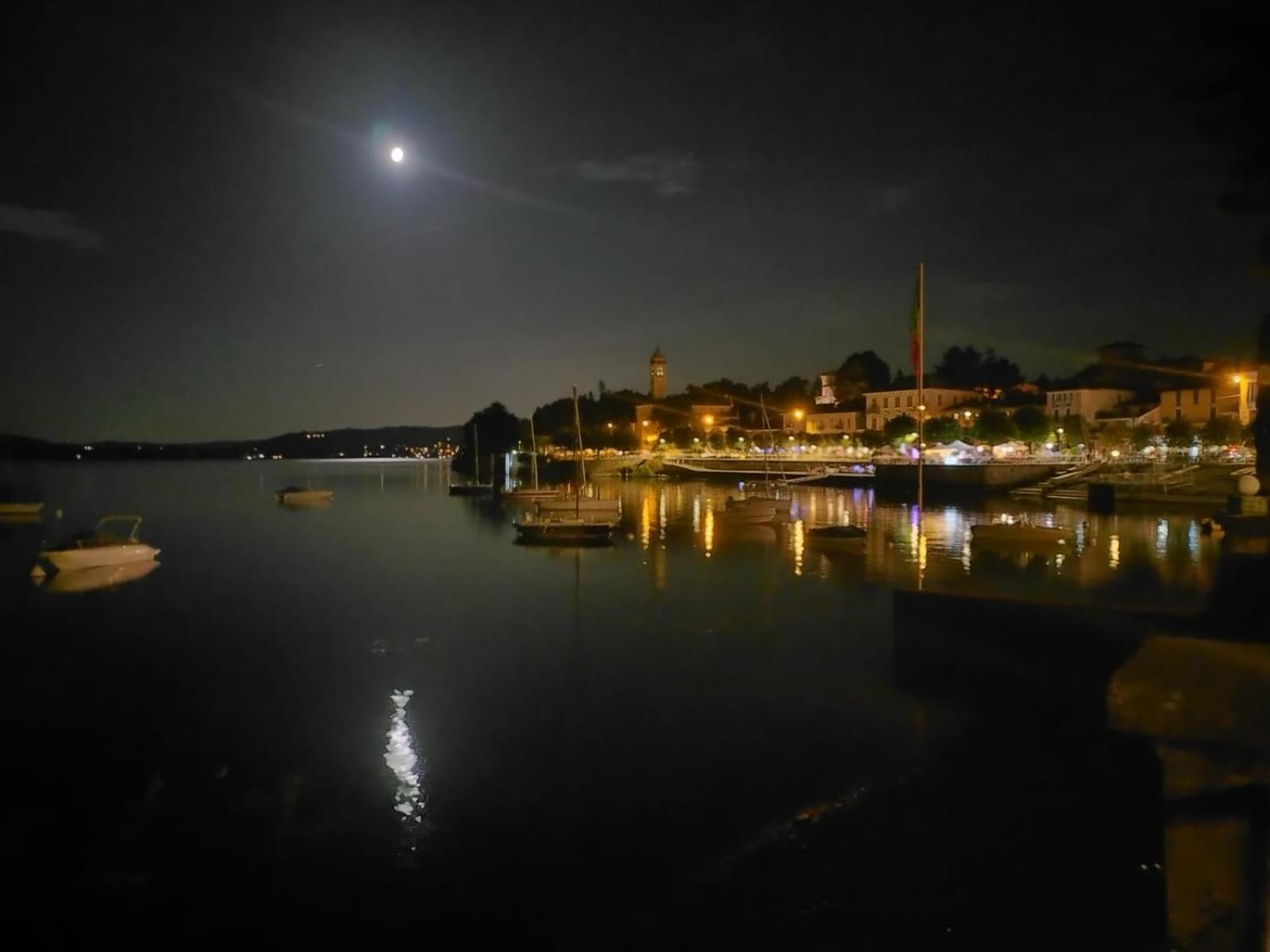 شقة Casa Del Lago Maggiore لسا المظهر الخارجي الصورة